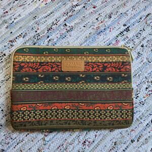 Kinmac Multicolored Boho Zippered Soft Lined Laptop Case